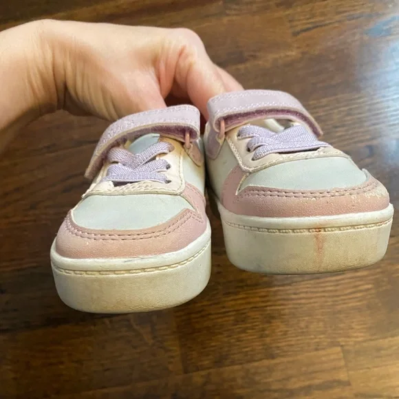 Carter's- toddler size 6 skater shoe unisex Blush Cream Kid Sneakers Miriam baby - Picture 3 of 16
